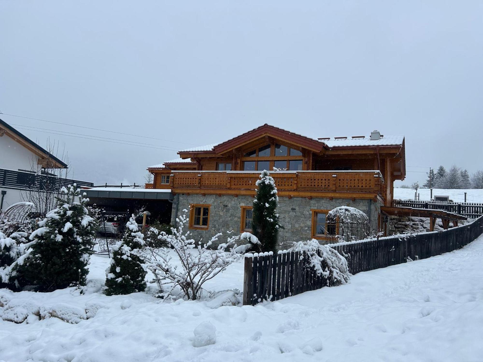 Appartementhaus Alma エクステリア 写真